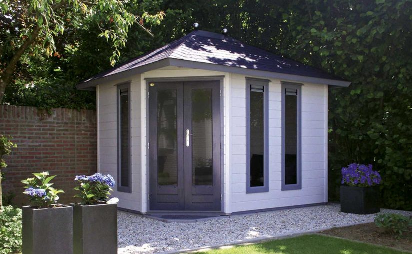 Extend your living space by building summerhouse