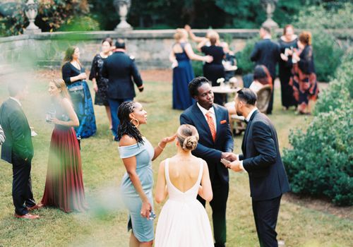 Create lasting memories for your wedding guests